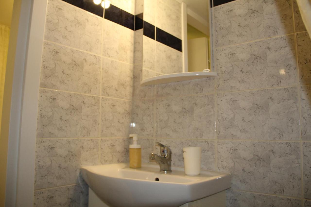 Apartment Eirina เอเธนส์ ภายนอก รูปภาพ