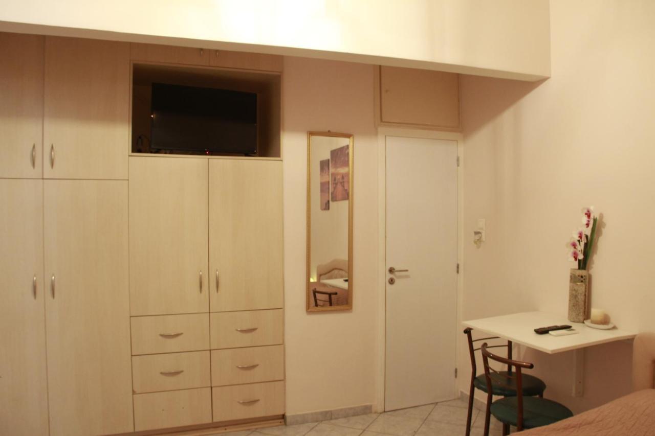 Apartment Eirina เอเธนส์ ภายนอก รูปภาพ