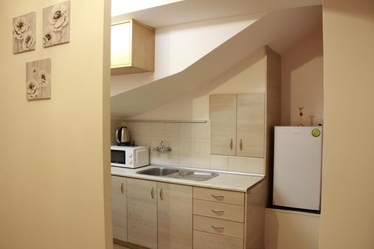 Apartment Eirina เอเธนส์ ภายนอก รูปภาพ