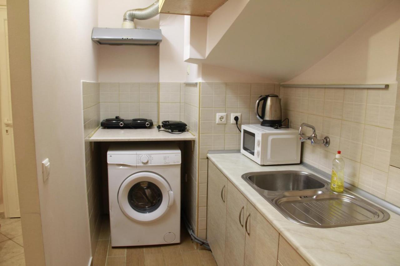 Apartment Eirina เอเธนส์ ภายนอก รูปภาพ